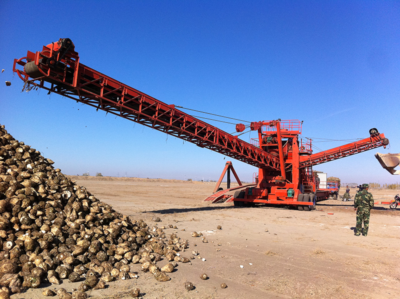 Beet-stacking-machine.jpg